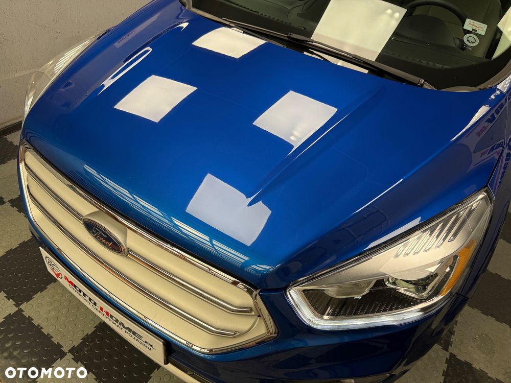 Ford Kuga 1.5 EcoBoost 4WD Trend - 24