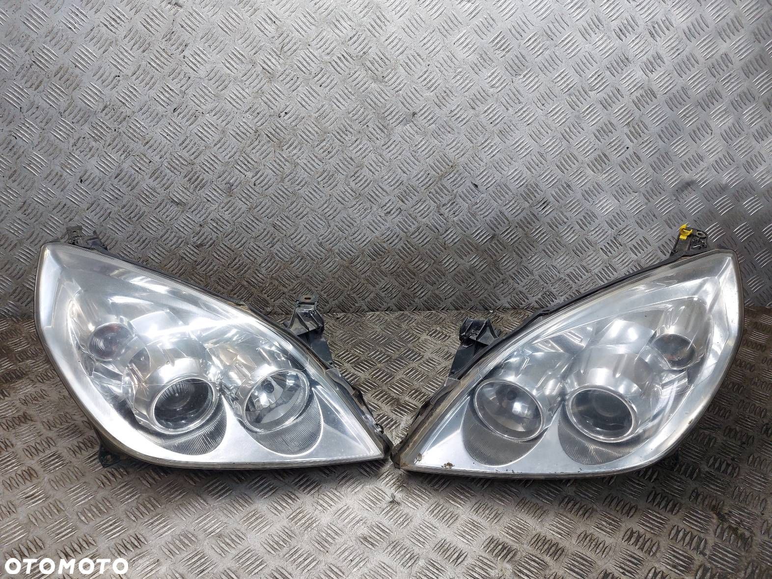 LAMPA LEWY PRZÓD + PRAWY PRZÓD OPEL VECTRA C LIFT EU EUROPA - 1