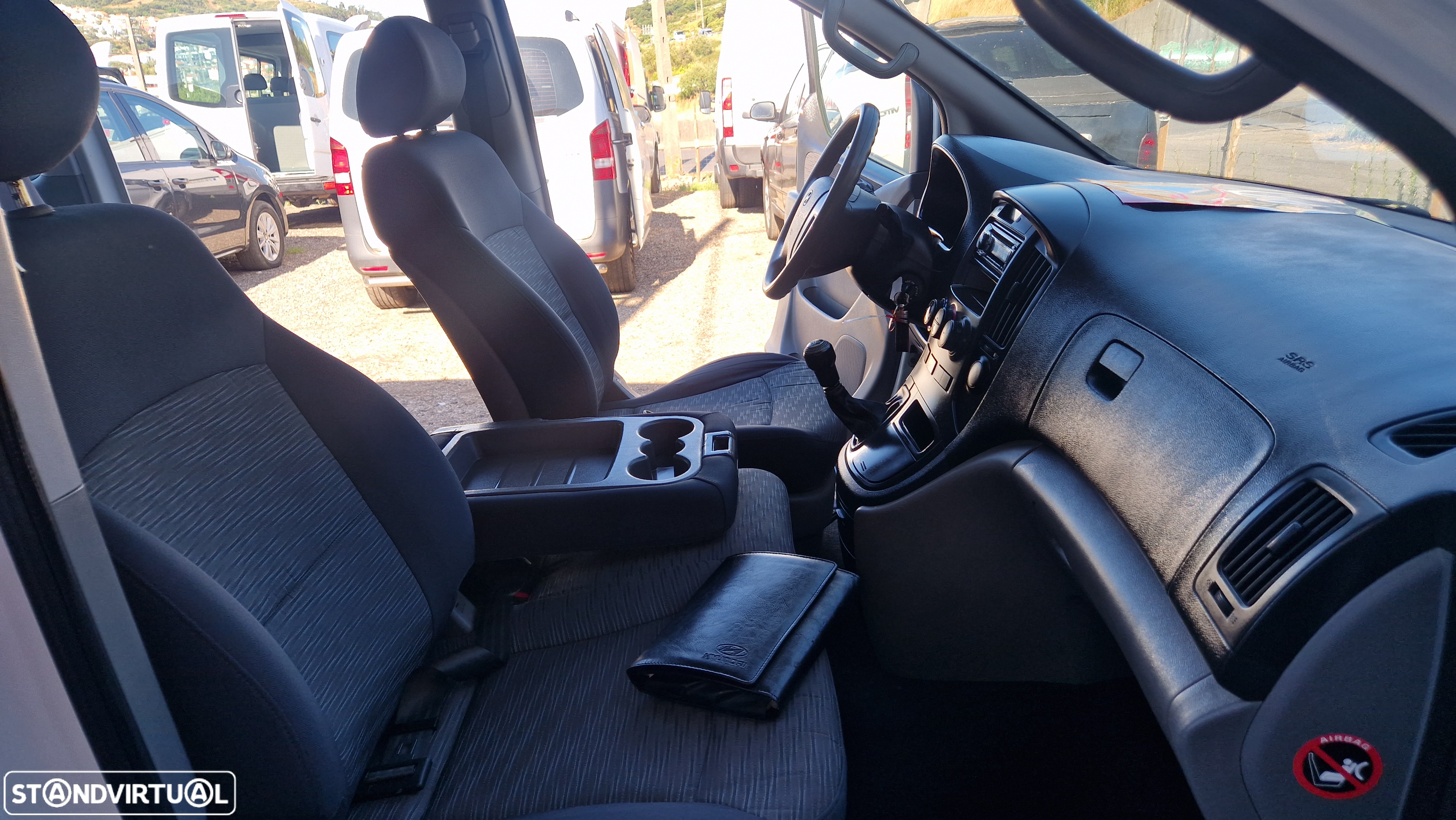 Hyundai H-1 Starex H1 2.5 CRDi - 13