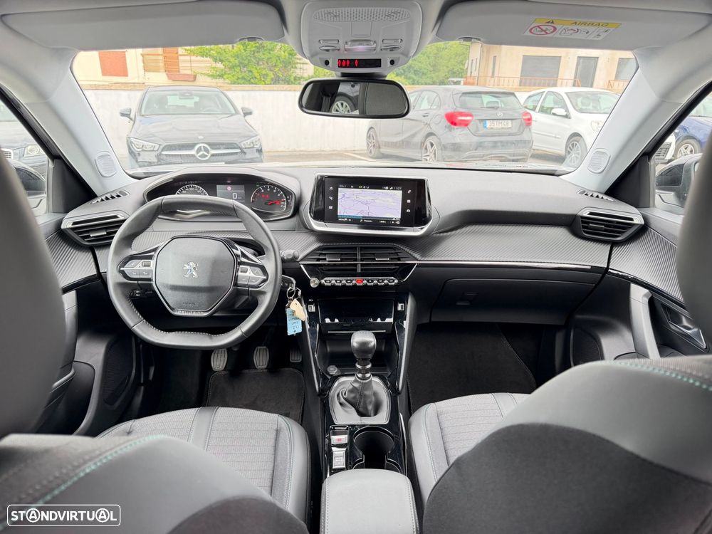 Peugeot 2008 1.2 PureTech Allure Pack - 35