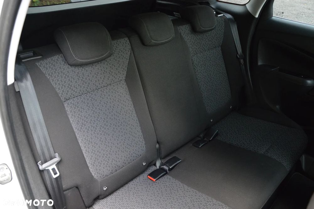 Opel Crossland X - 34