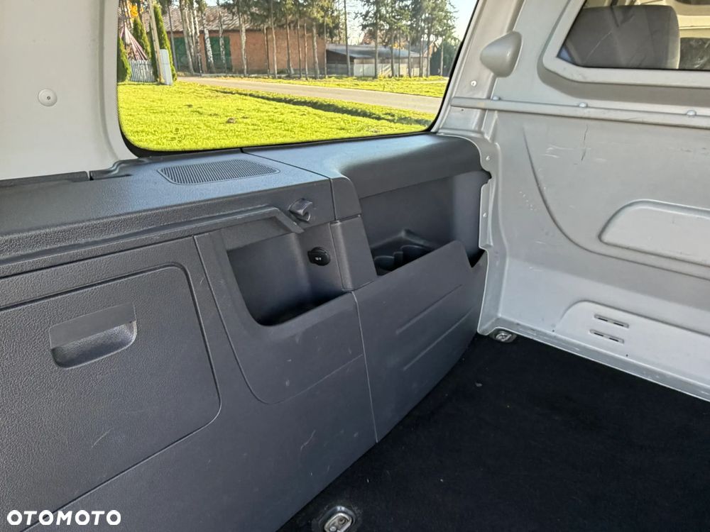 Volkswagen Caddy Maxi Comfortline - 15
