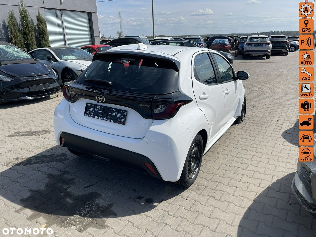 Toyota Yaris Hybrid 1.5 Comfort - 1