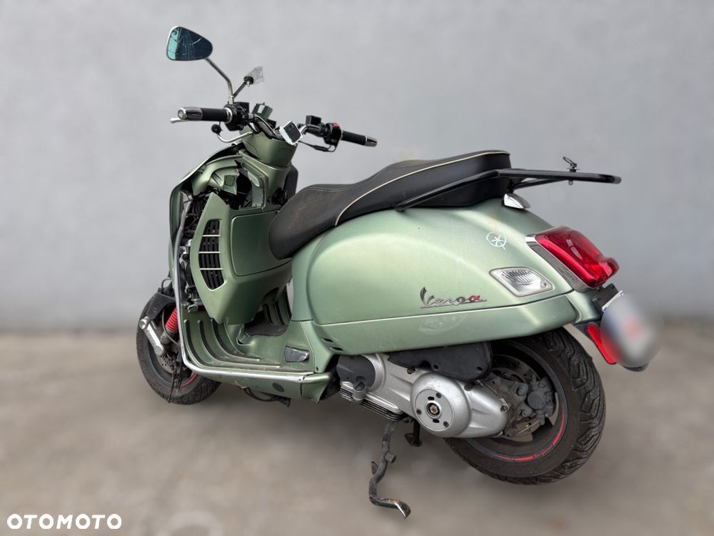 Piaggio Vespa - 3