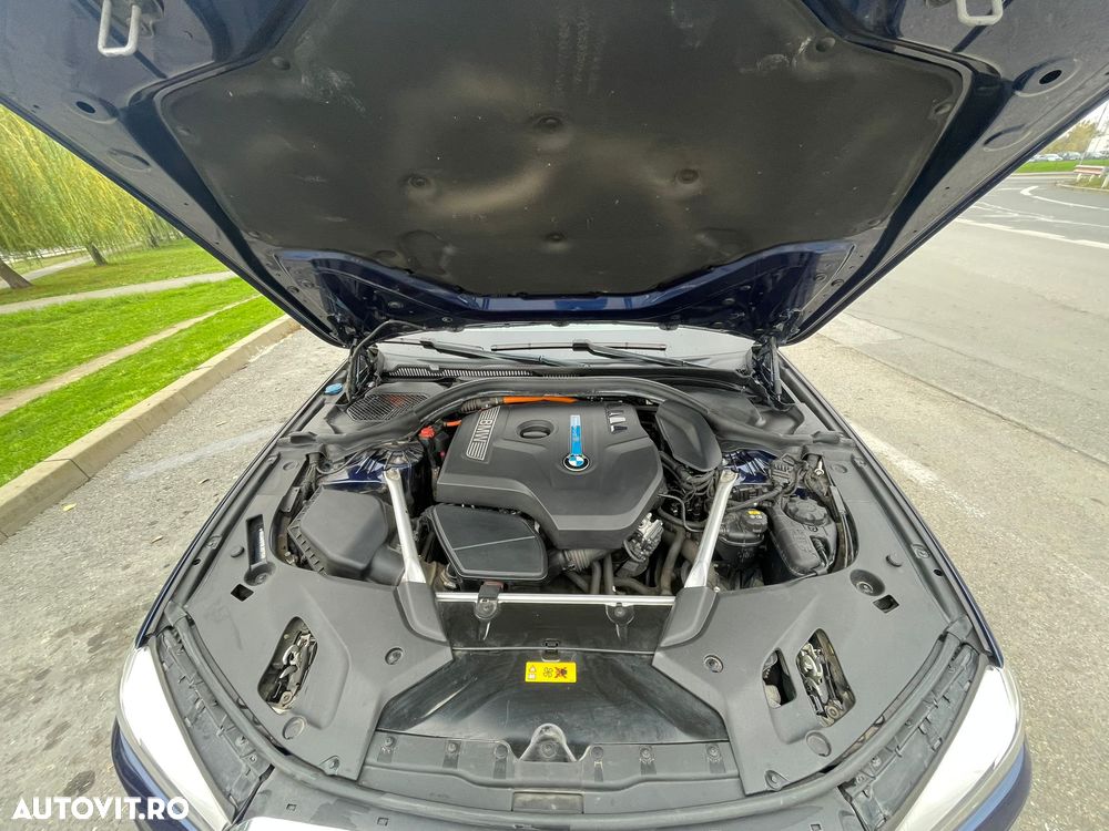 BMW Seria 5 530e AT PHEV - 11