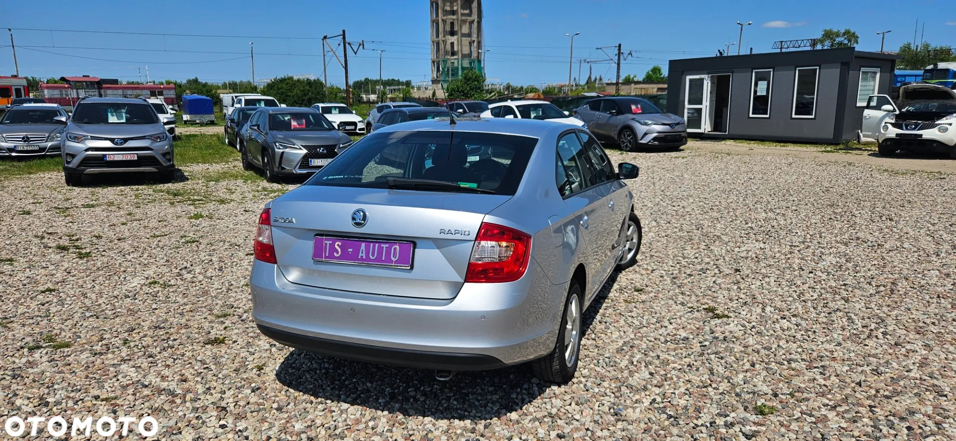 Skoda RAPID - 6