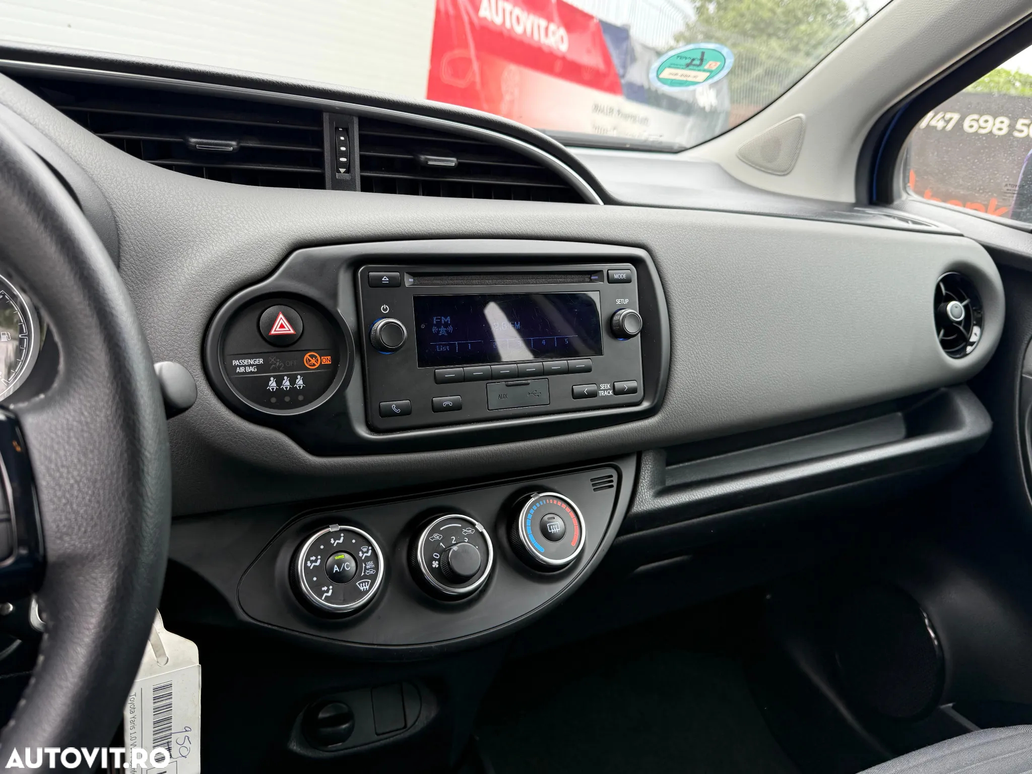 Toyota Yaris - 11