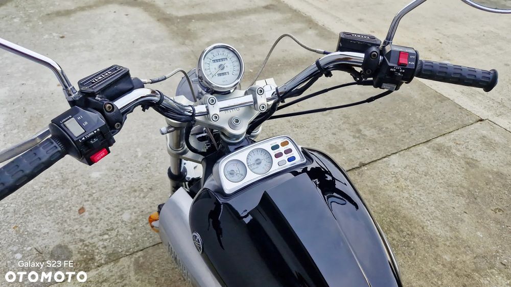 Yamaha V-MAX - 18