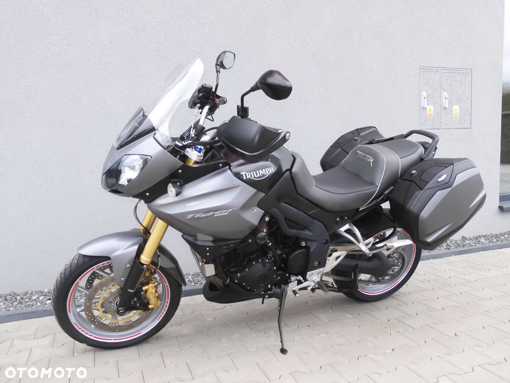 Triumph Tiger - 19
