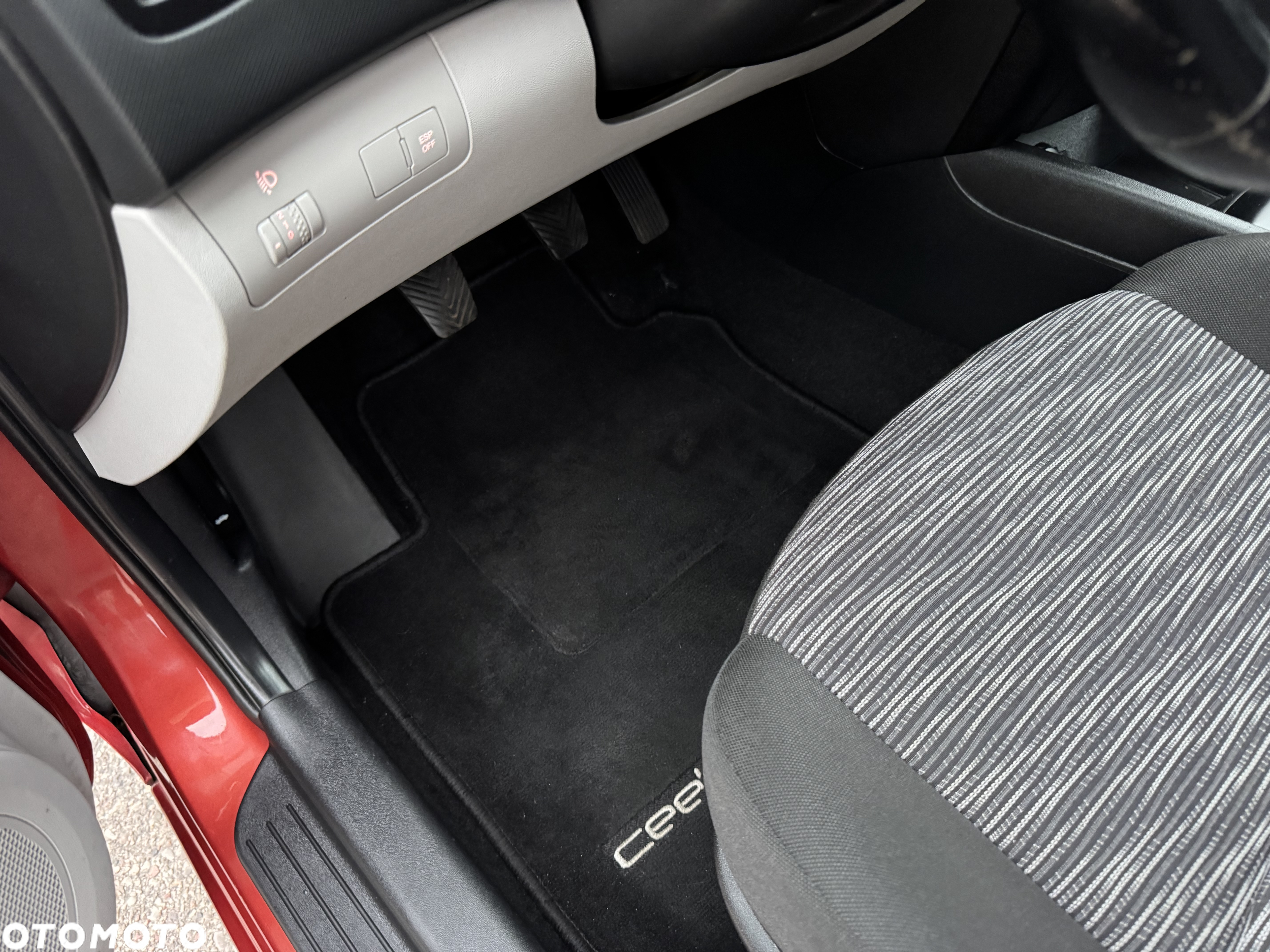 Kia Ceed Cee'd 1.4 Comfort - 25