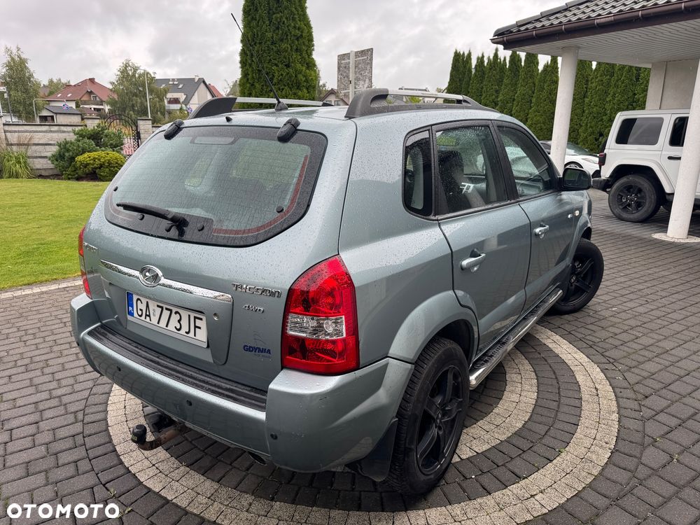 Hyundai Tucson 2.0 4WD GLS - 6