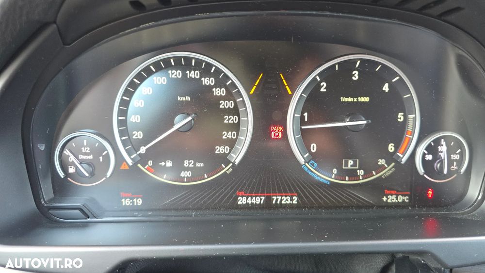 BMW X5 xDrive30d - 16