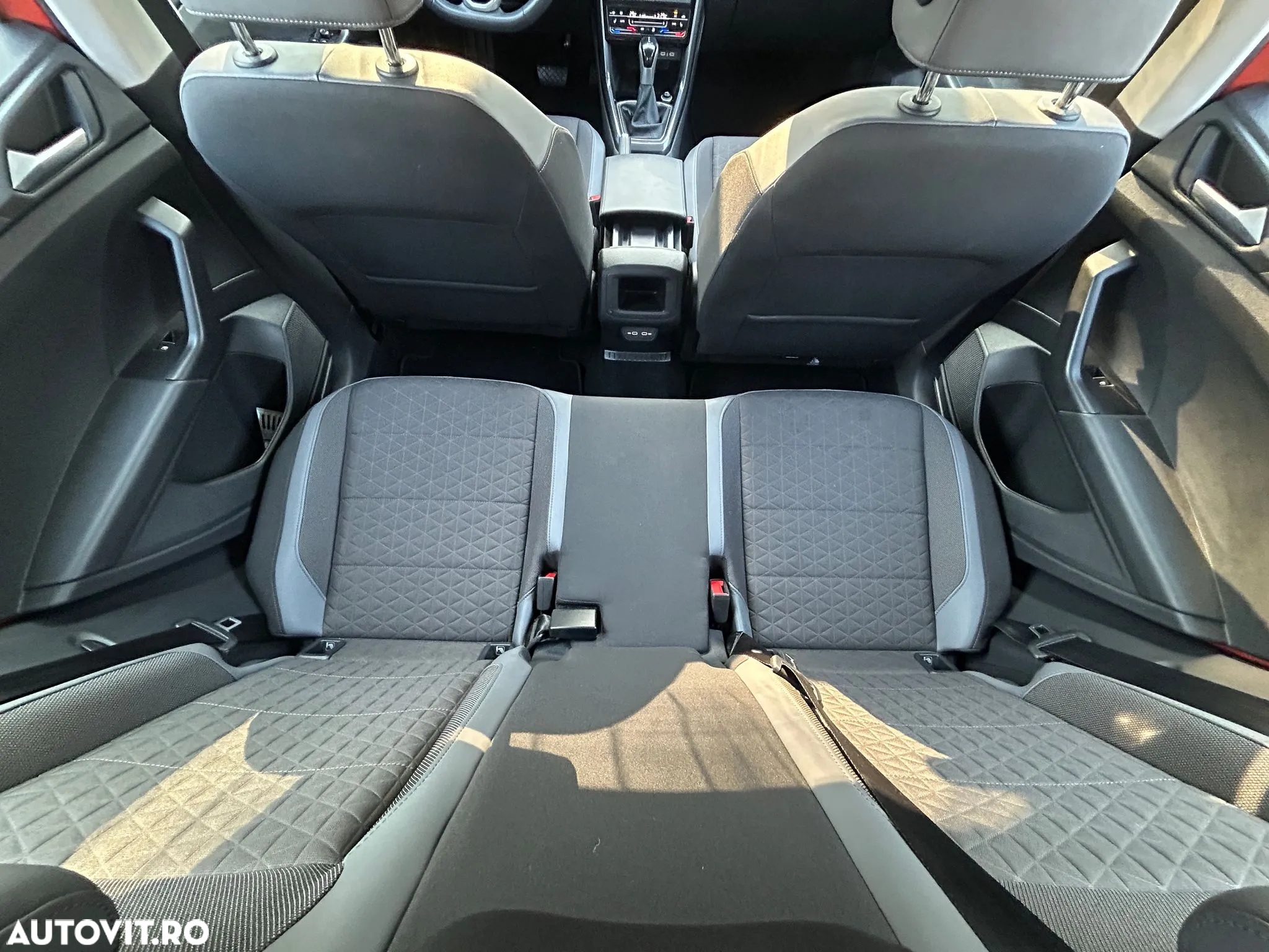 Volkswagen T-Cross 1.0 TSI DSG Style - 6