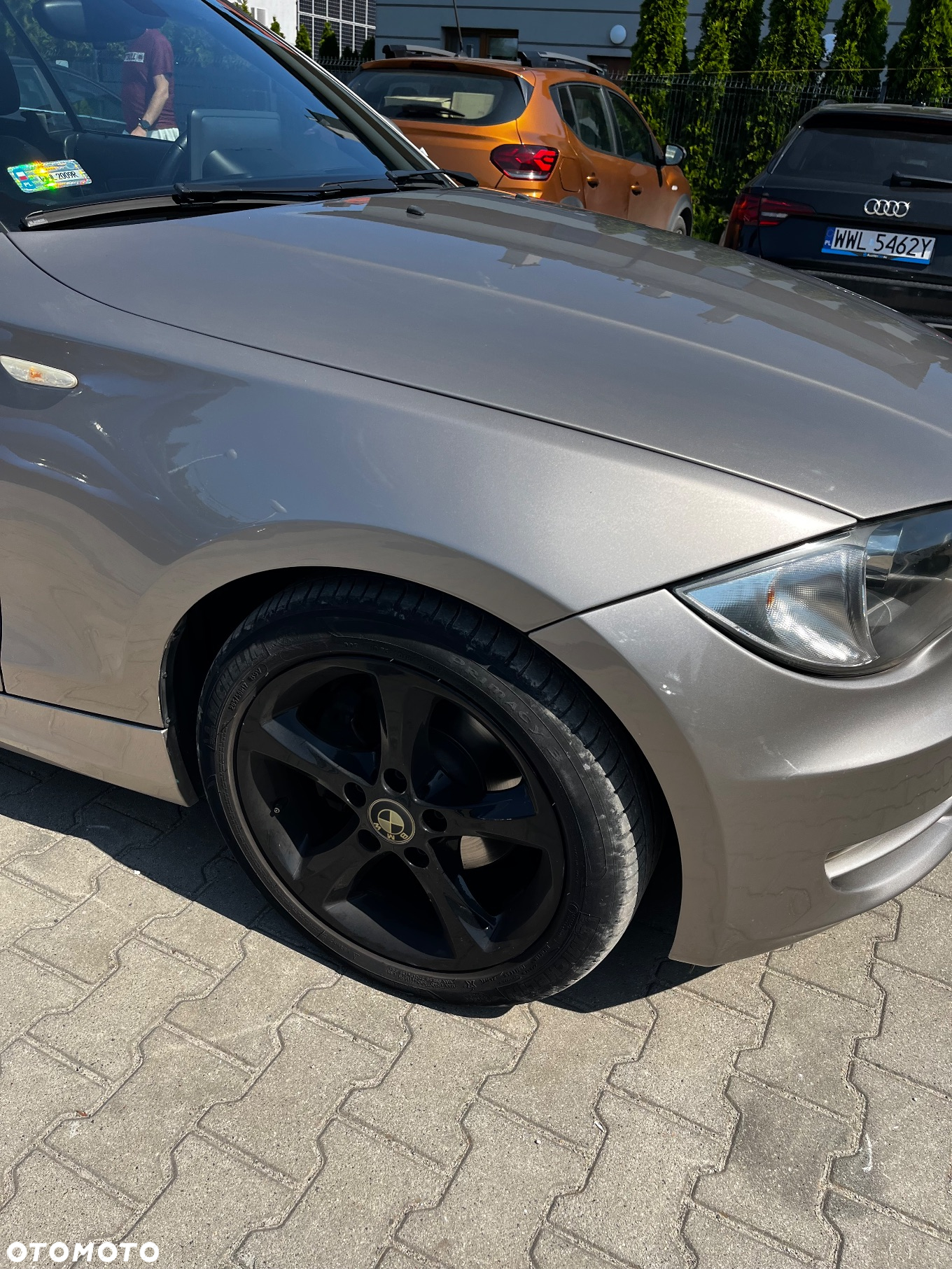 BMW Seria 1 120i - 22