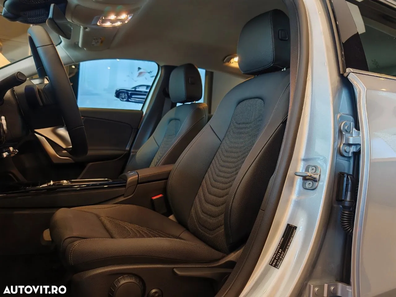 Mercedes-Benz A 180 MHEV 7G-DCT - 19