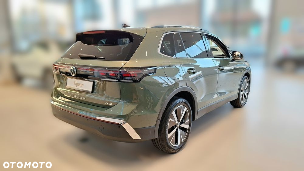 Volkswagen Tiguan 1.5 eTSI Elegance DSG - 3