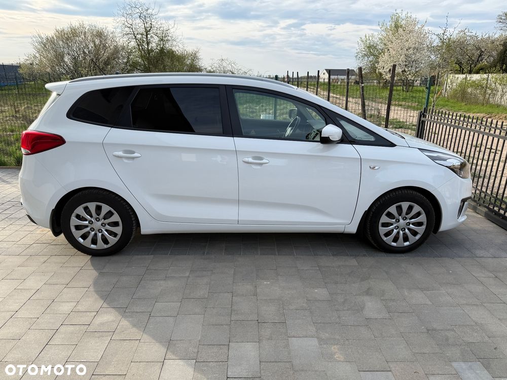 Kia Carens 1.6 GDI M 7os EU6 - 1