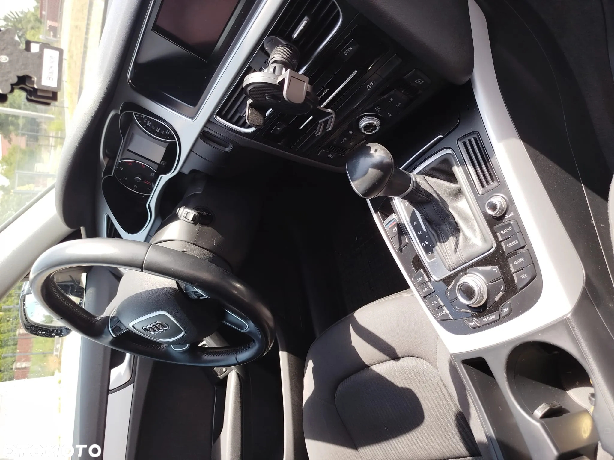Audi A4 2.0 TDI S tronic - 15