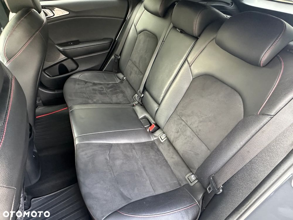 Kia ProCeed 1.6 T-GDI GT DCT - 24