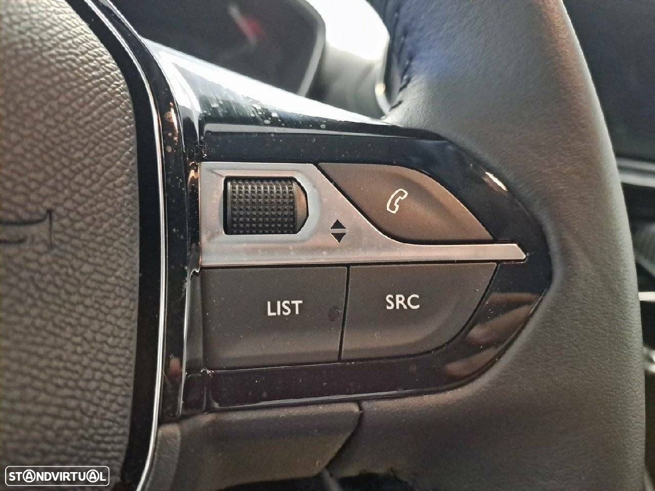 Peugeot e-208 50 kWh Style - 17