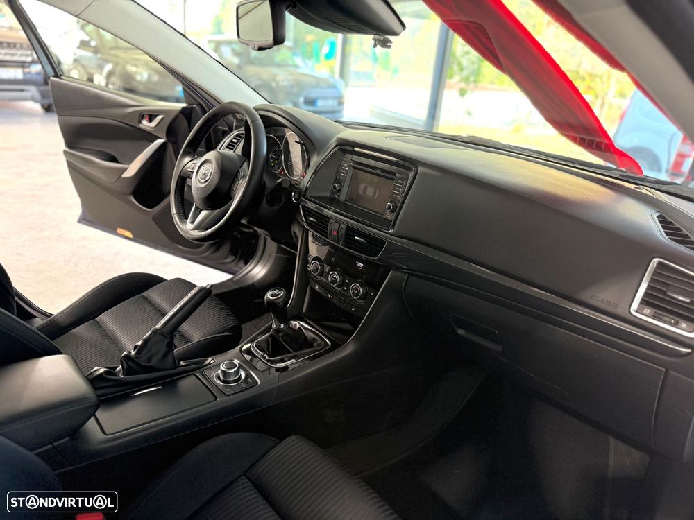 Mazda 6 2.2 SKY-D Excellence Navi - 20