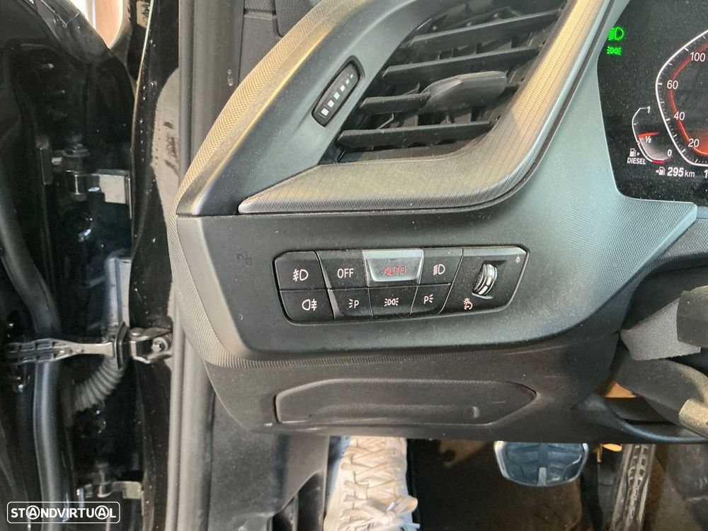 BMW 118 d Pack M Auto - 14