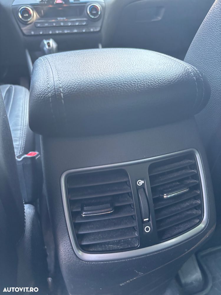 Hyundai Tucson 2.0 CRDI 4WD Automatik Premium - 5