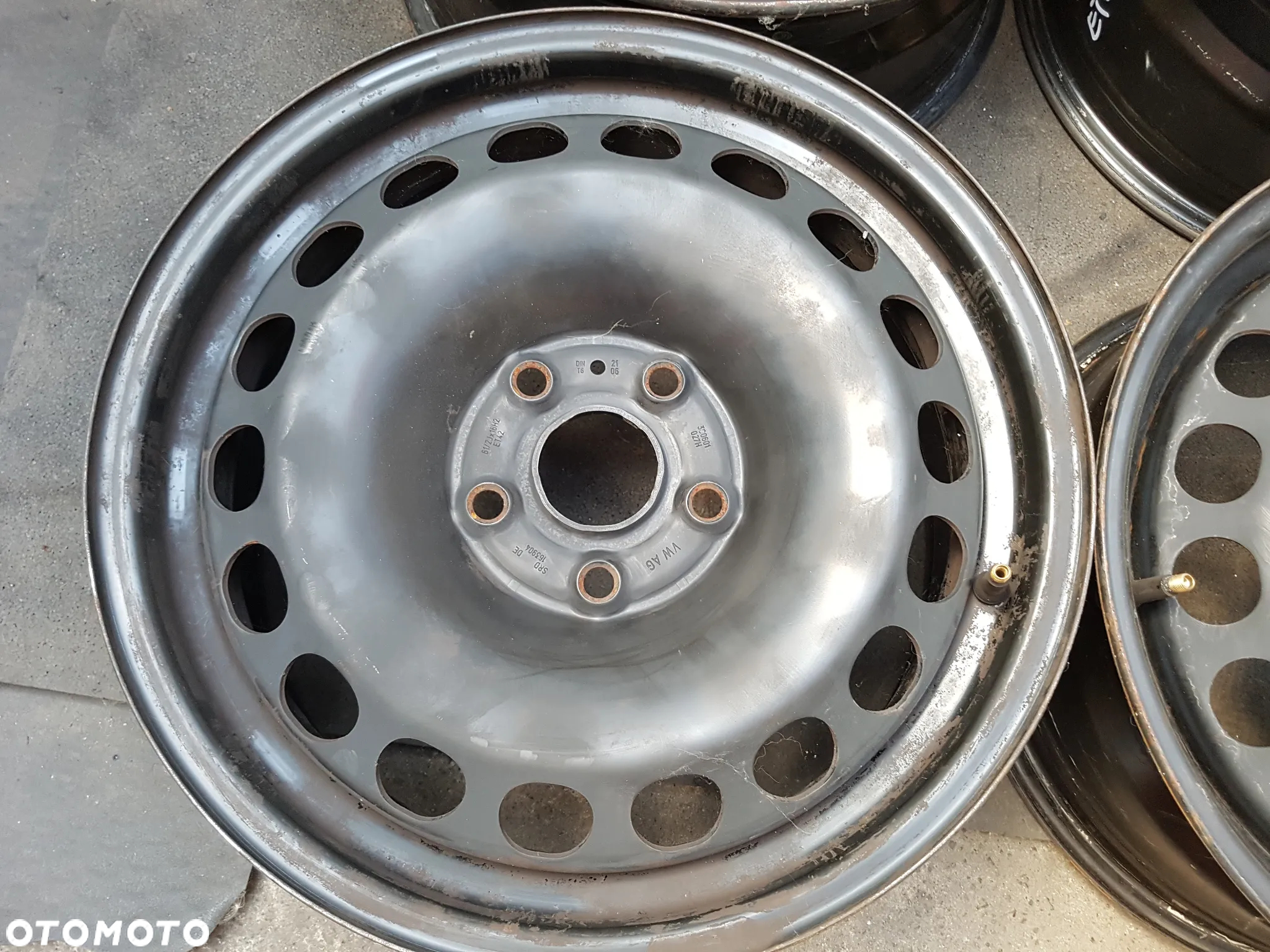 FELGI STALOWE VW PASSAT SKODA   SEAT 5X112  6,5JX16 ET42 3C0 - 3