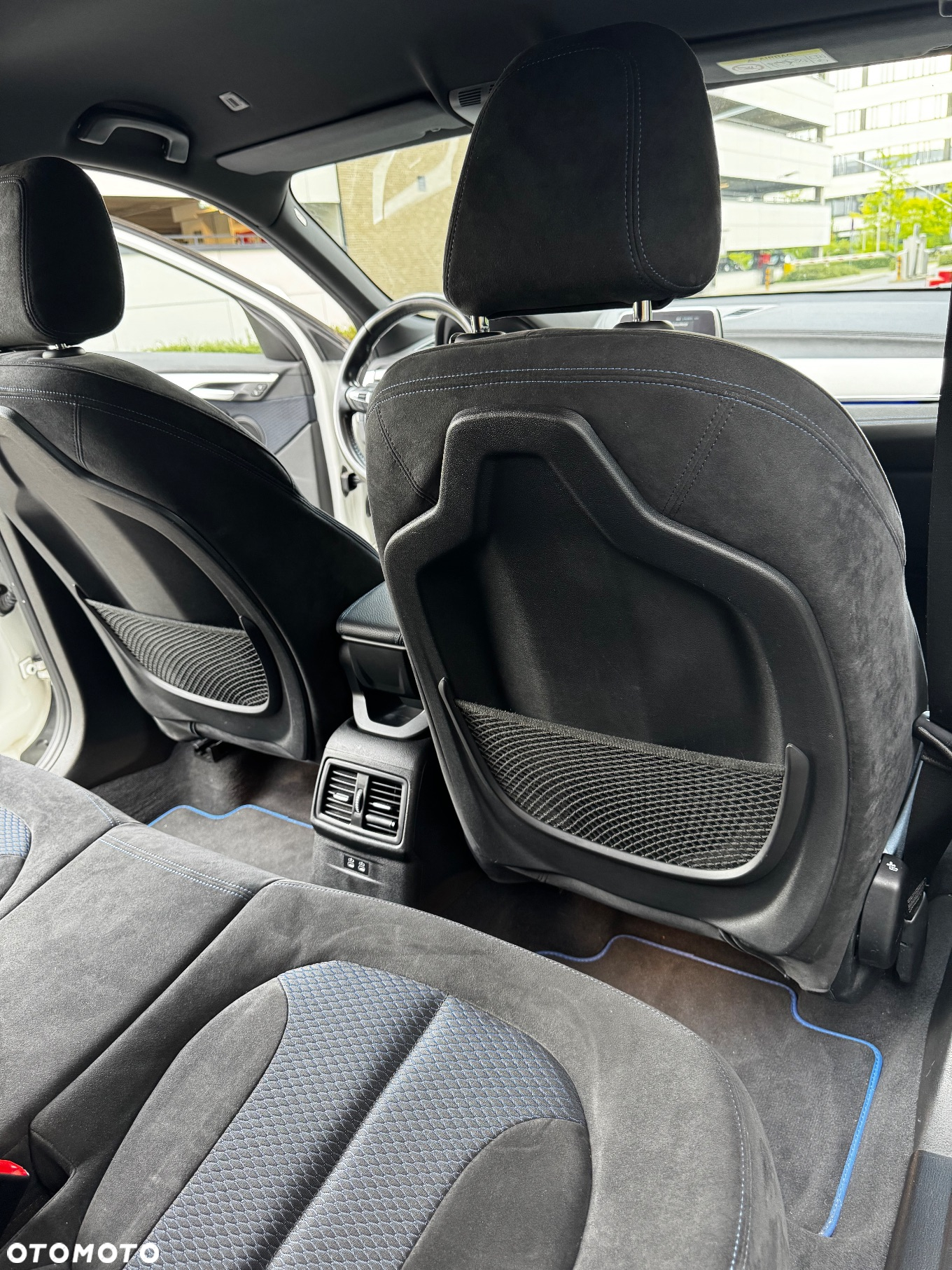 BMW X2 sDrive18i GPF M Sport - 9