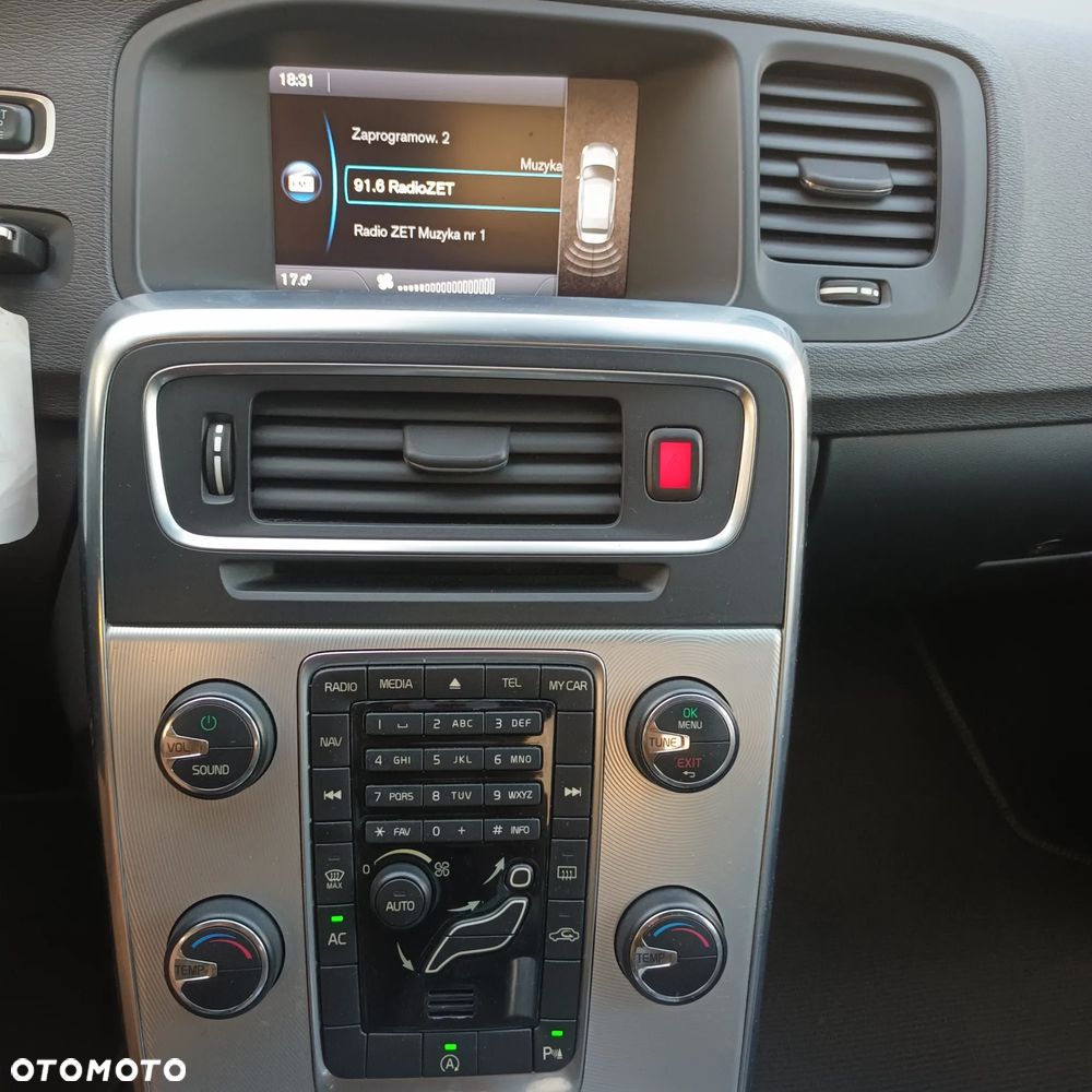 Volvo S60 D3 Momentum - 5
