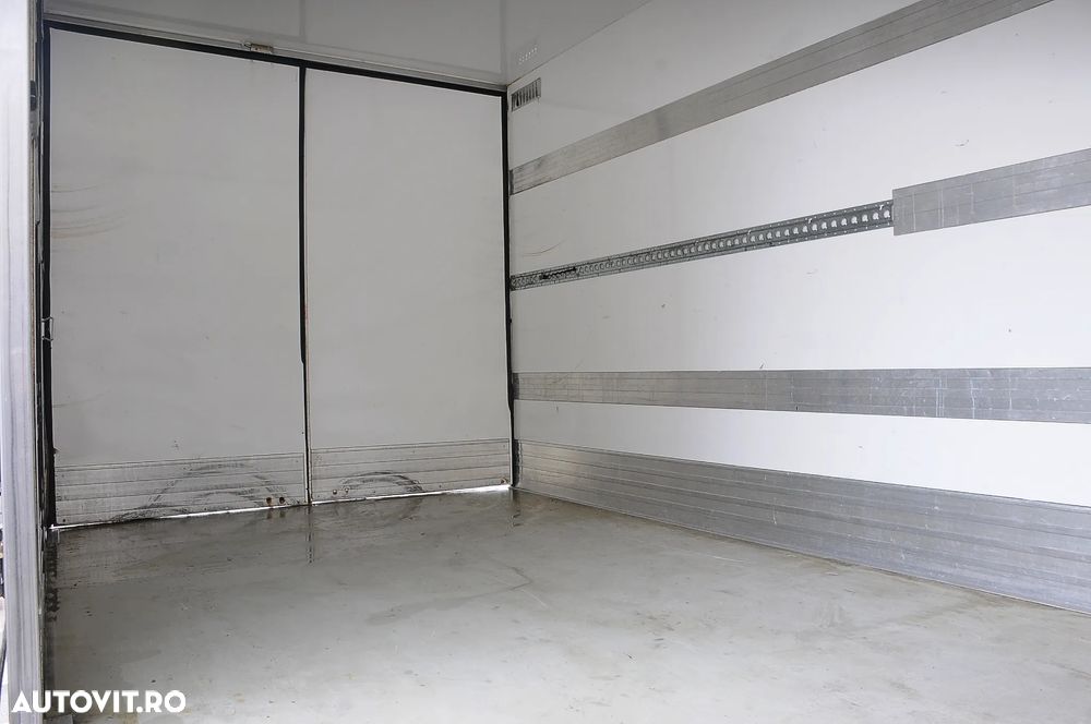 Mercedes-Benz Sprinter - 6