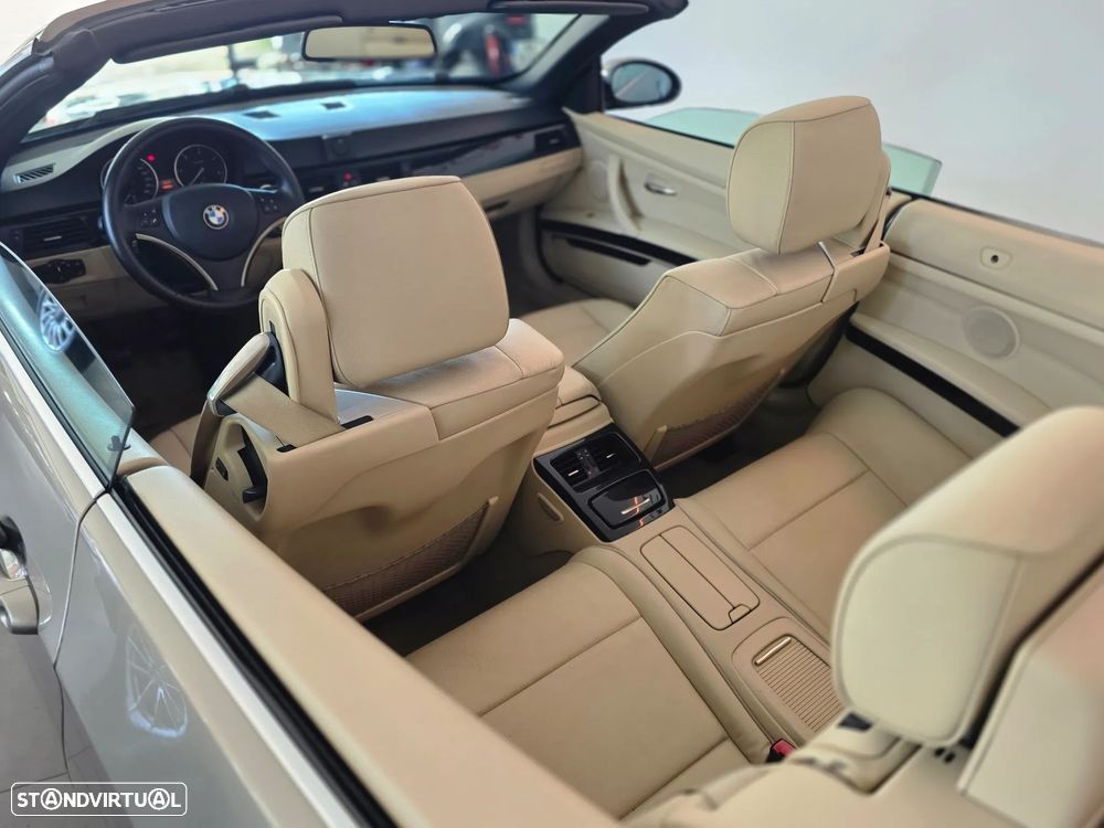 BMW 320 d Cabrio Intense - 16