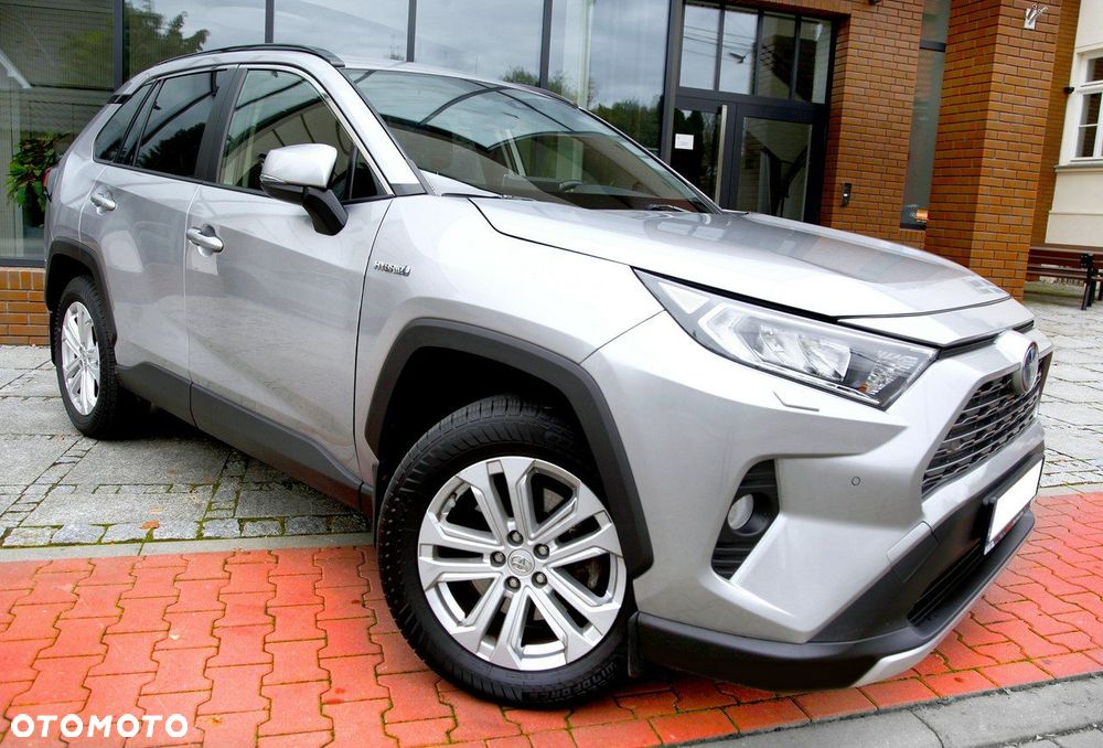 Toyota RAV4 - 26