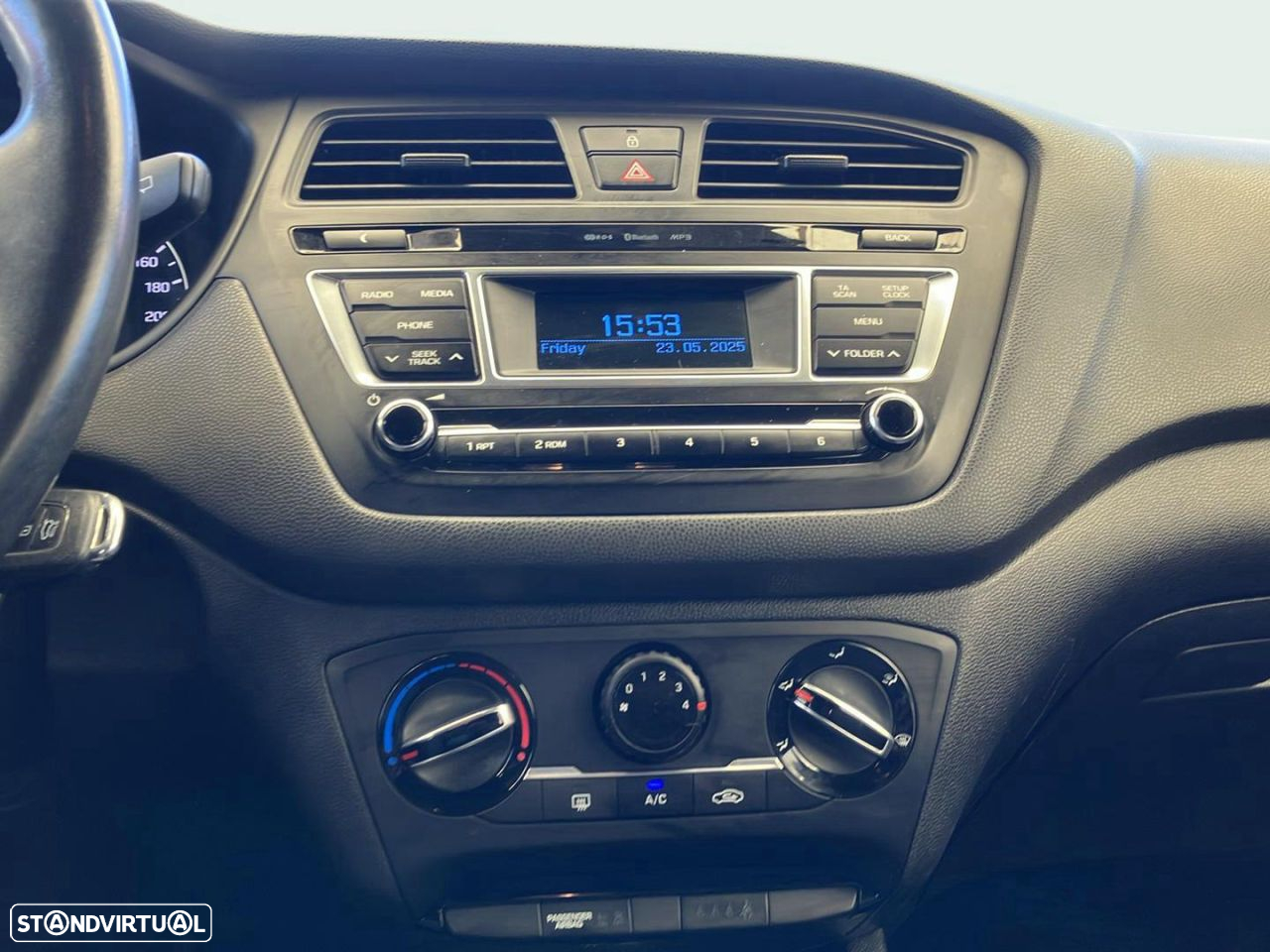 Hyundai i20 1.2 Blue Classic - 12