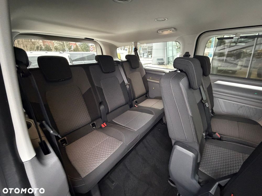 Volkswagen Nowa Caravelle Caravelle silnik: 2,0 l TDI 150 KM / skrzynia biegów: 8-biegowa automatyczna rozstaw osi: 3500 mm - 18