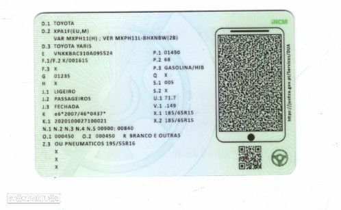 Toyota Yaris 1.5 HSD Comfort+P.Style - 19