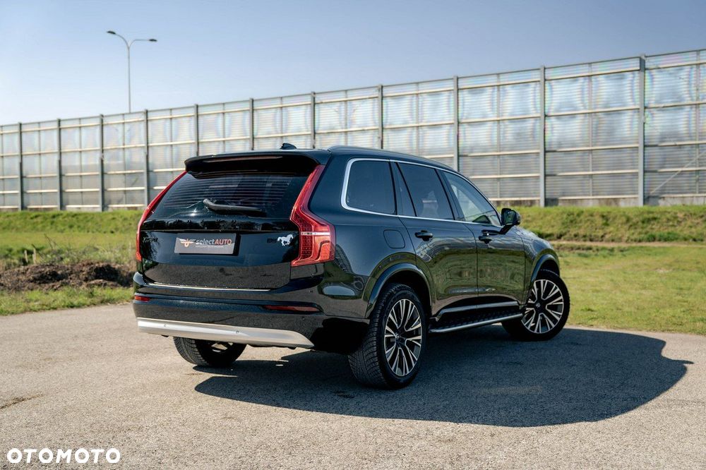 Volvo XC 90 - 7