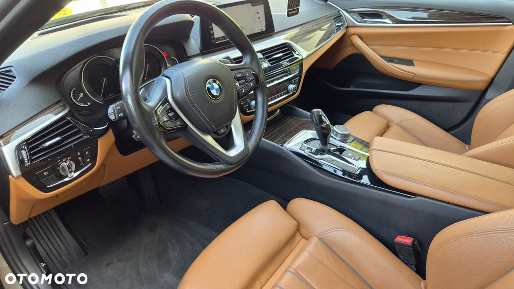 BMW Seria 5 - 33