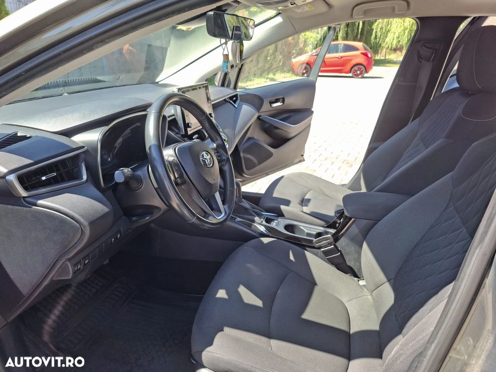 Toyota Corolla - 7