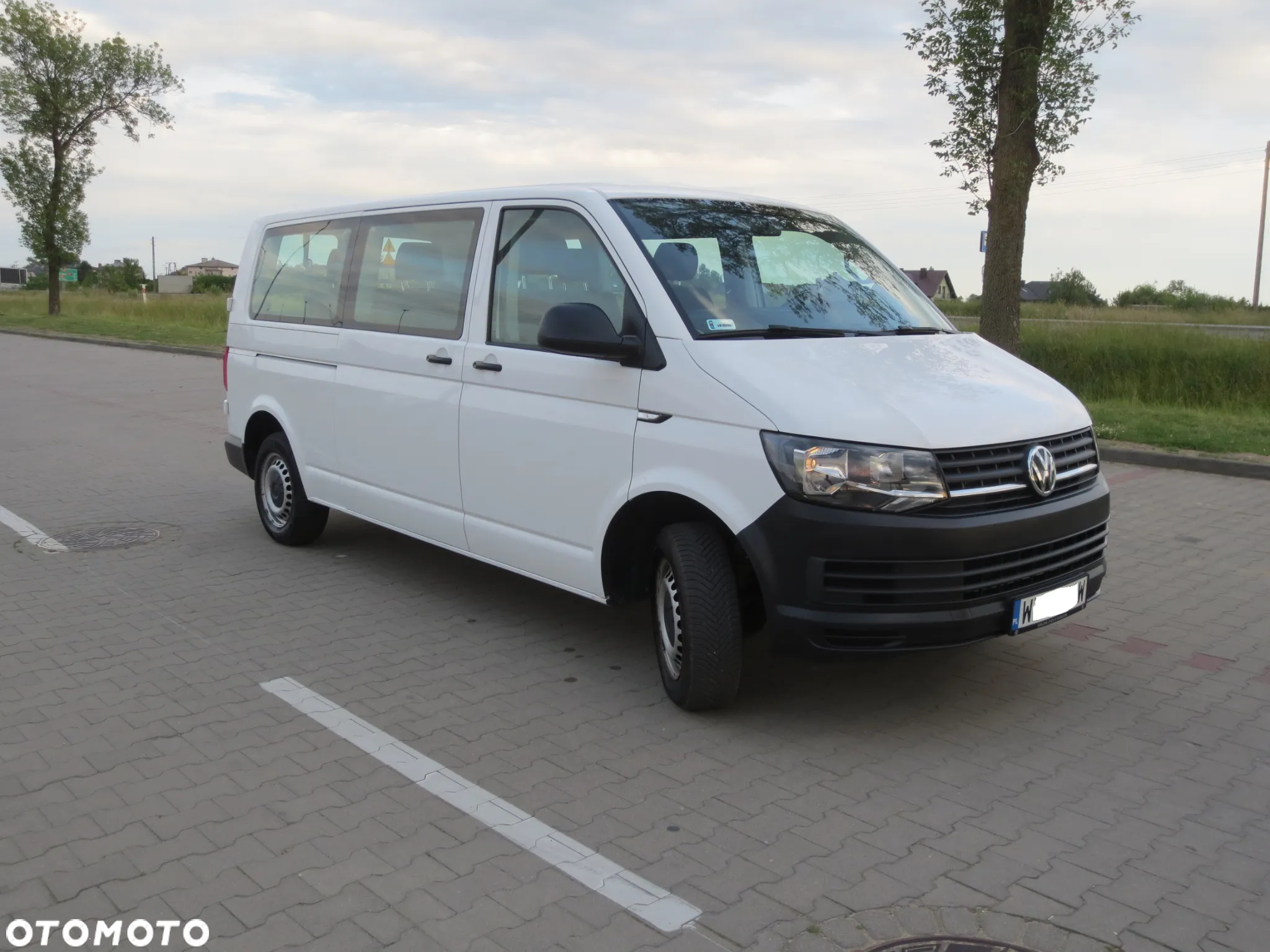 Volkswagen Caravelle 2.0 TDI L2 Trendline - 3