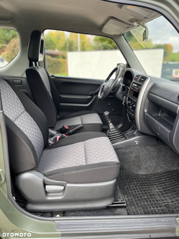 Suzuki Jimny 1.3 - 7