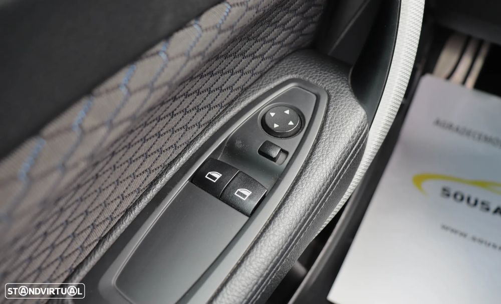 BMW 218 d Coupe Pack M - 27