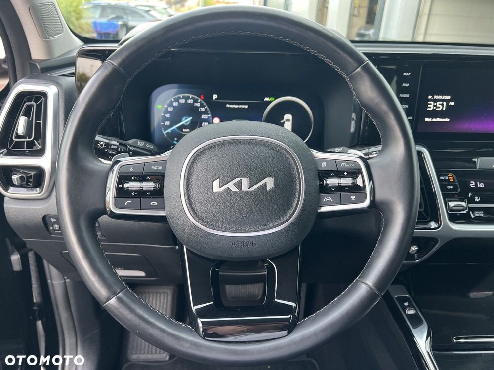 Kia Sorento 1.6 T-GDI HEV XL 7os - 18