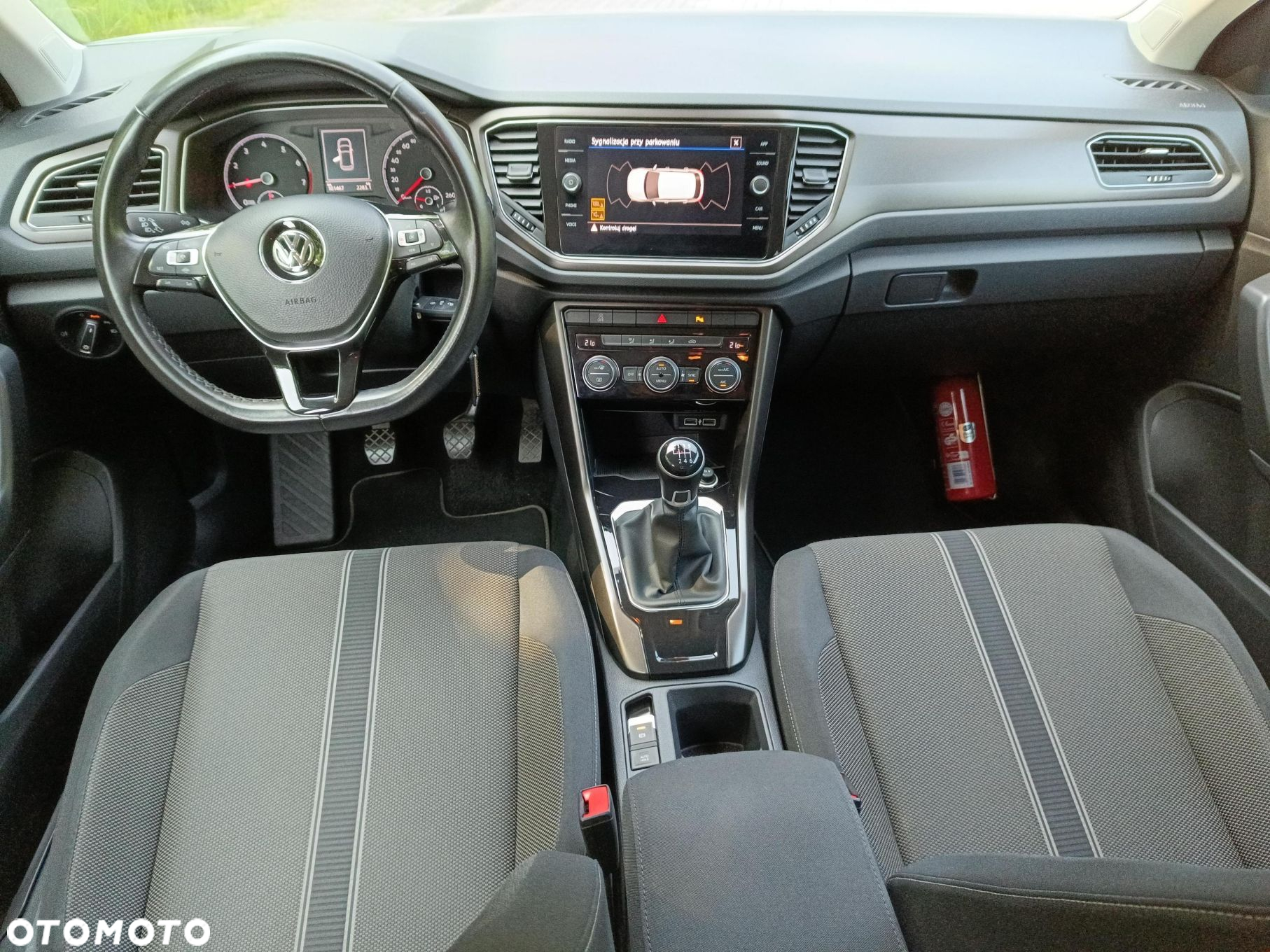 Volkswagen T-Roc 1.0 TSI Premium - 10