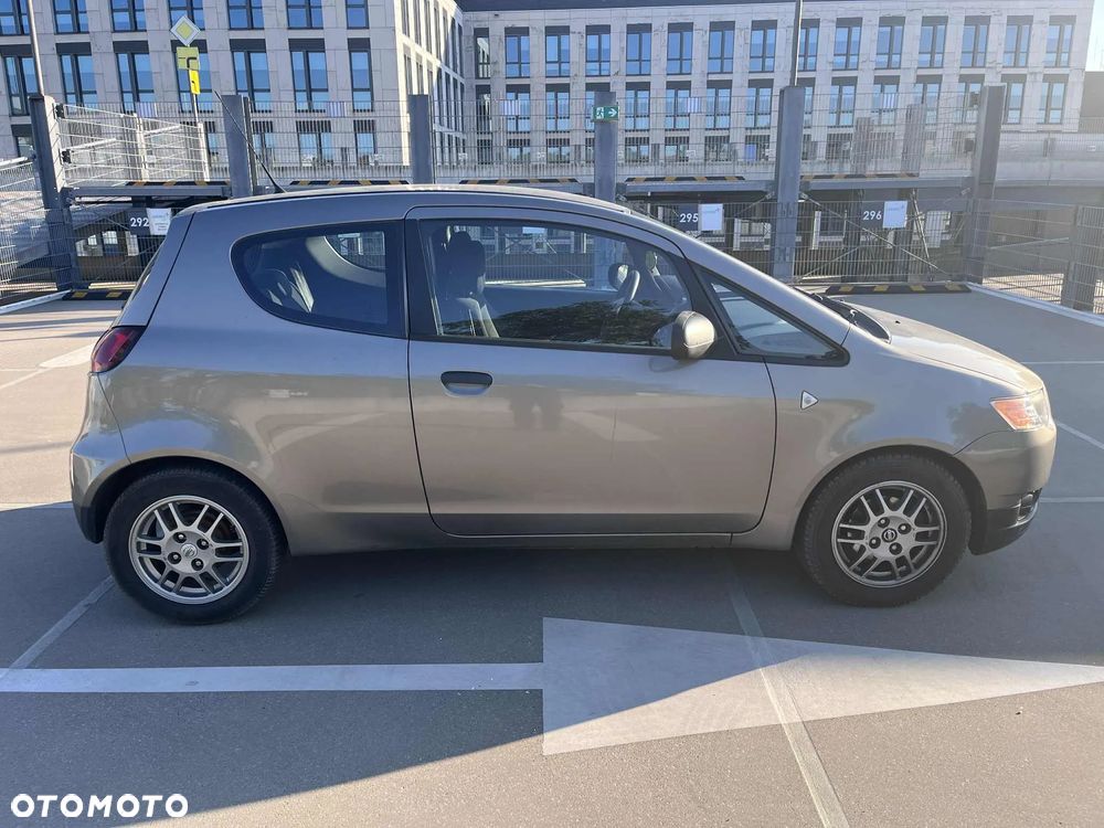 Mitsubishi Colt - 6