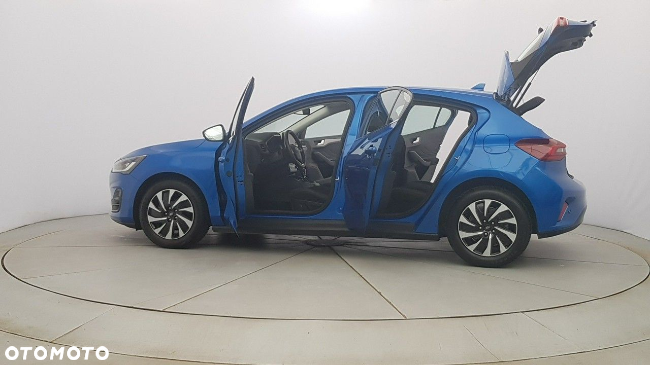 Ford Focus - 11