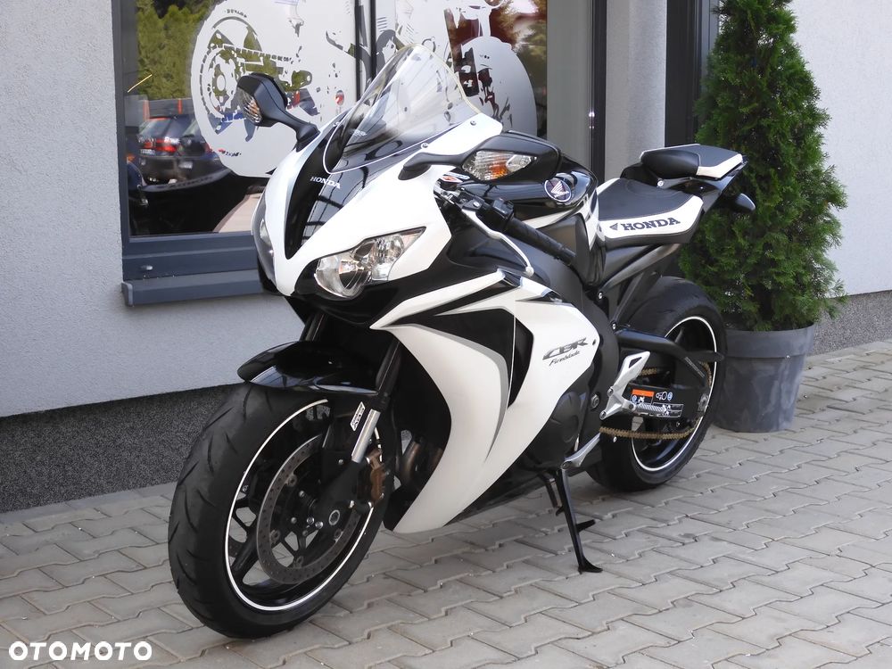 Honda CBR - 39