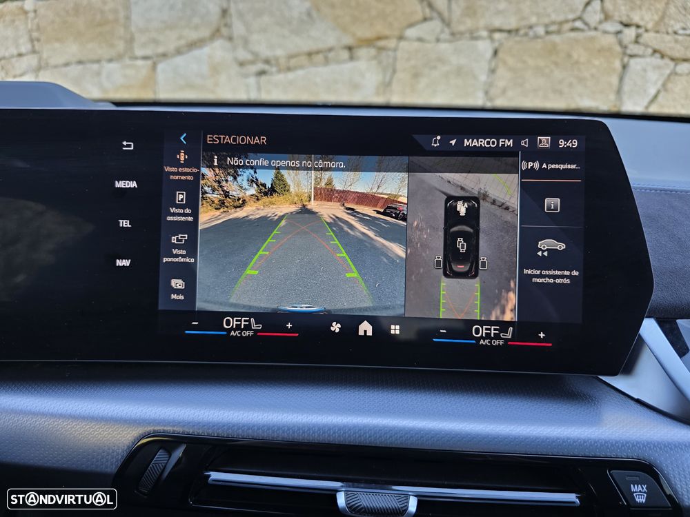 BMW iX2 eDrive20 Pack Desportivo M Pro - 31