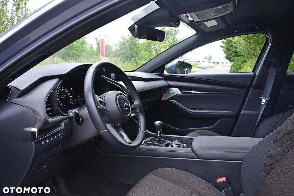 Mazda 3 SKYACTIV-G 2.0 M-Hybrid SELECTION - 17