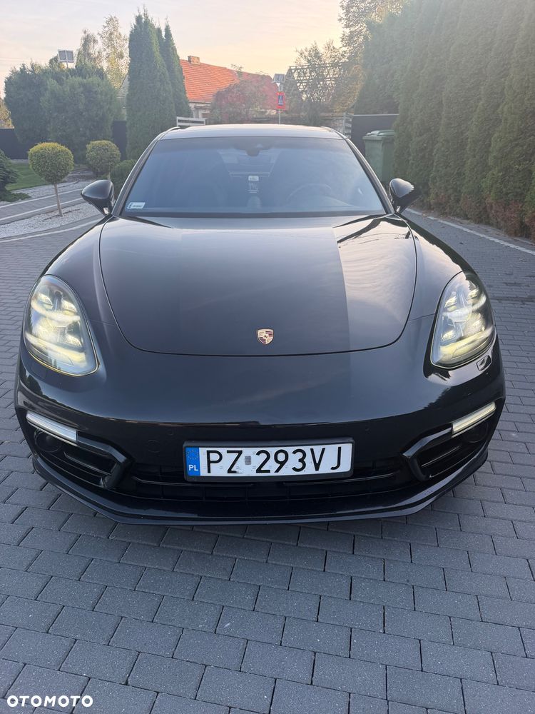 Porsche Panamera 2019 photo 3